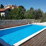 Casa de hóspedes Sobe Dragic 3*