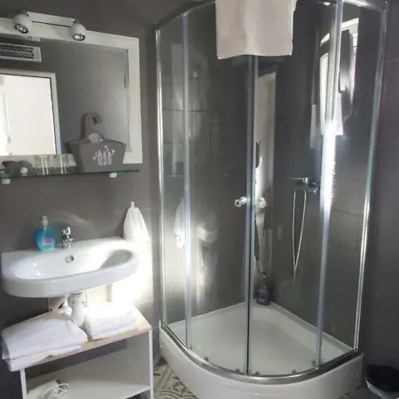 Sobe Dragic 3* Zadar