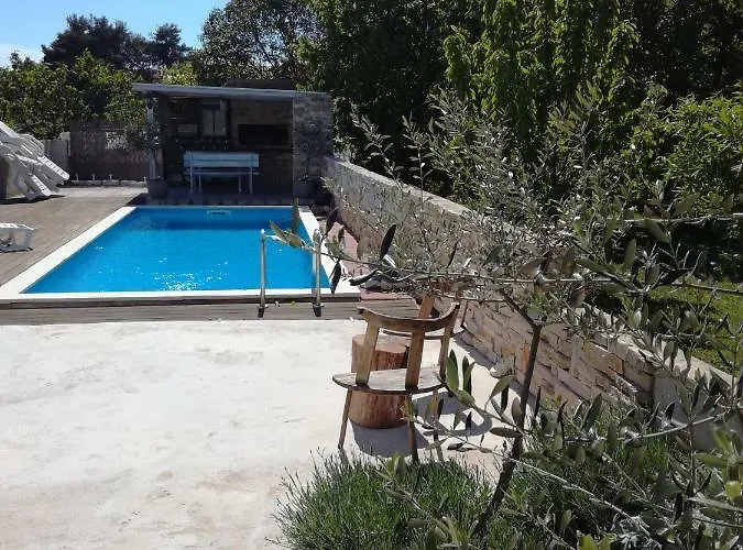 Sobe Dragic Affittacamere Zara