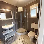 Guest house Sobe Dragic