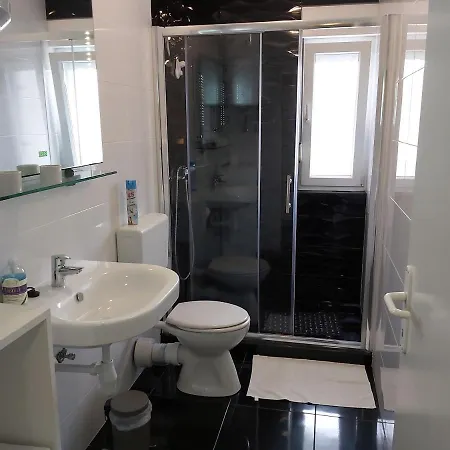 Sobe Dragic 3* זאדאר