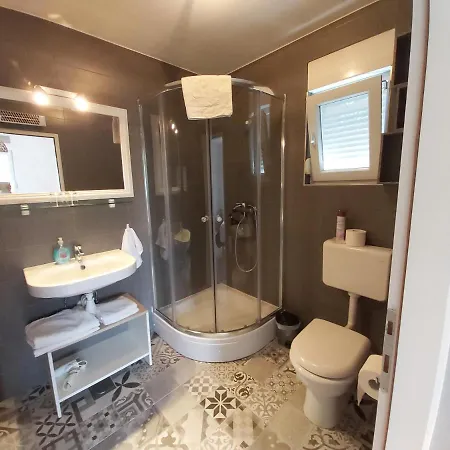 Casa de hóspedes Sobe Dragic