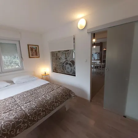 בית הארחה Sobe Dragic