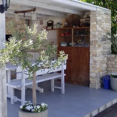 Sobe Dragic 3* זאדאר