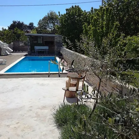 Sobe Dragic בית הארחה זאדאר